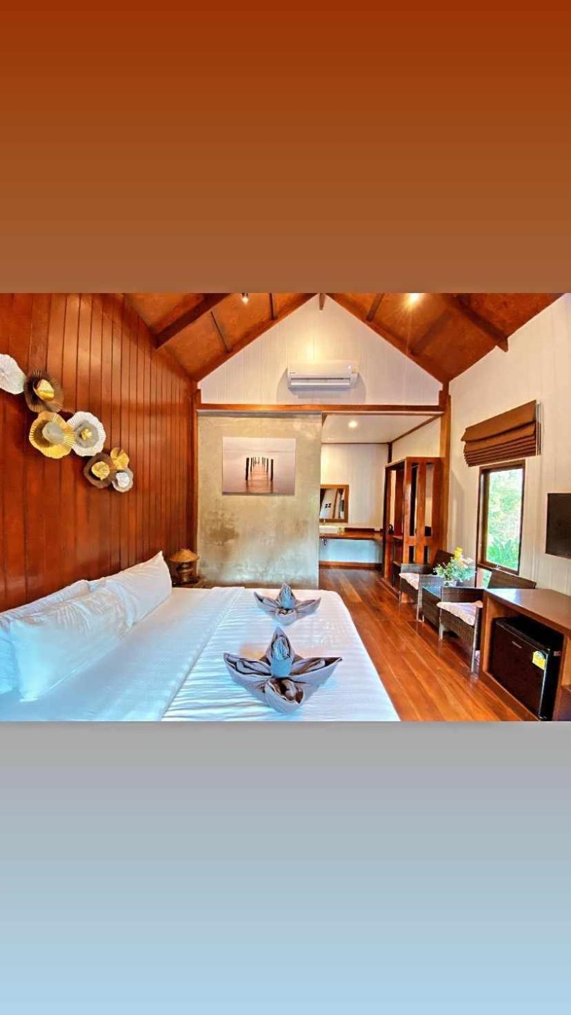 Little Rock Kohjum Hotel Koh Jum Eksteriør billede
